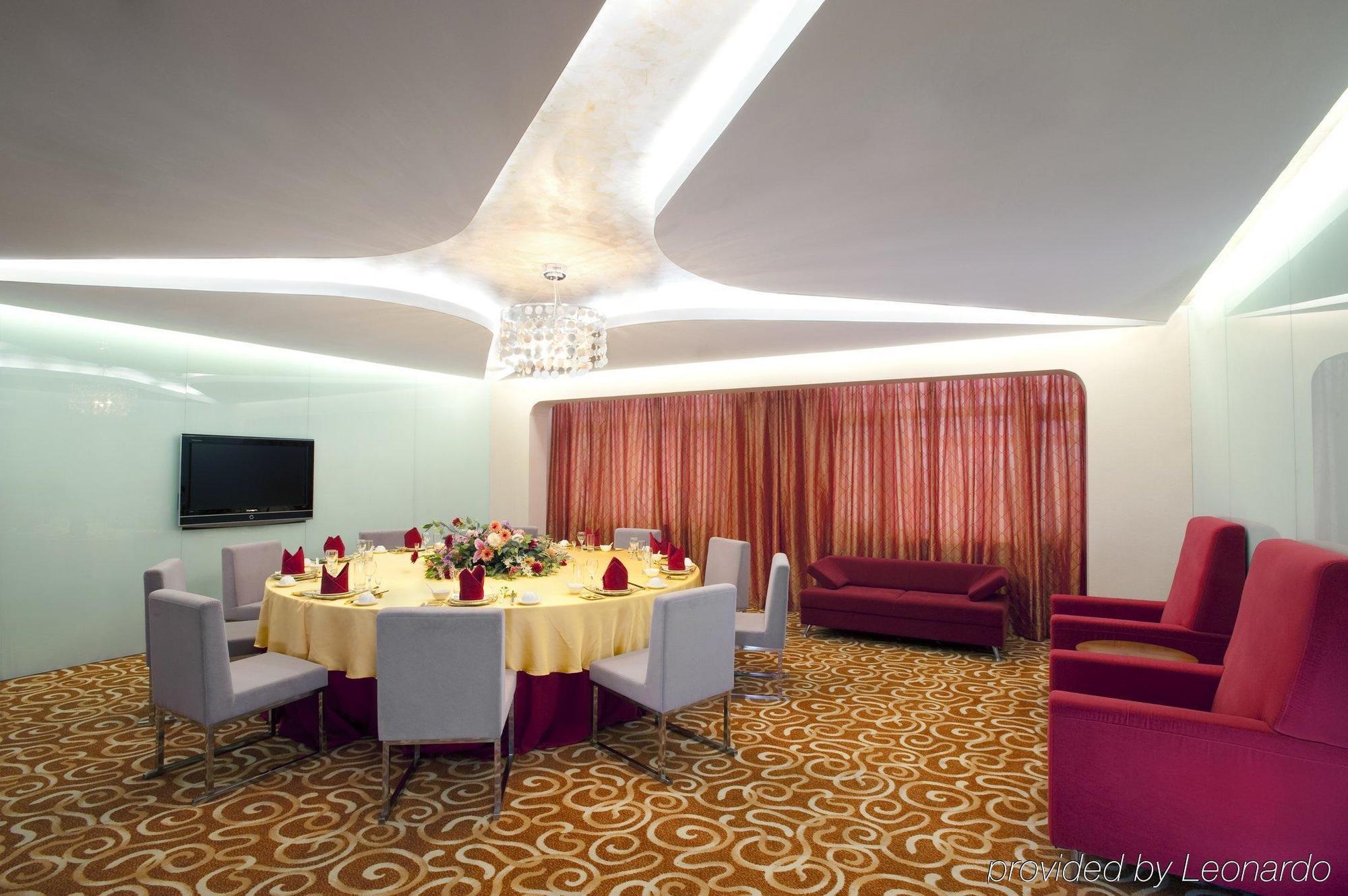 Holiday Inn Express Tianjin Binhai Restauracja zdjęcie