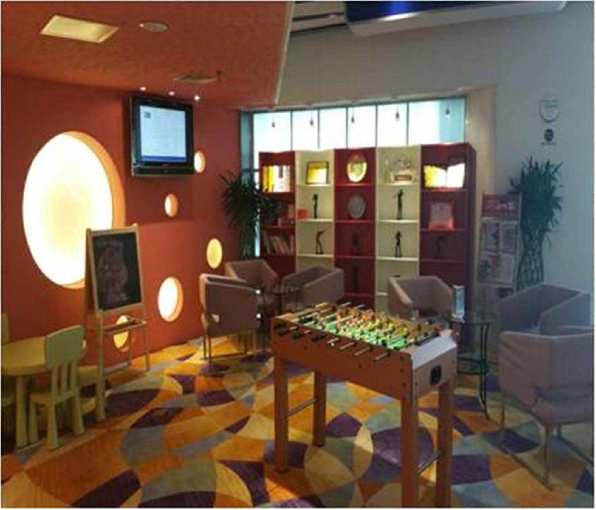 Holiday Inn Express Tianjin Binhai Zewnętrze zdjęcie